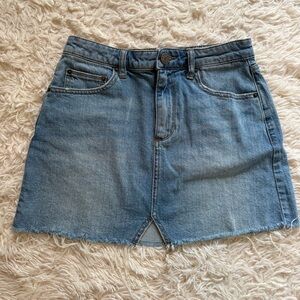 BDG Denim Mini Skirt SZ S Blue Raw Hem Jean Skirt Casual Urban Outfitters